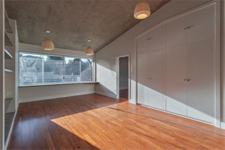 Casa à venda com 4 quartos, 610m² em Jardim Cordeiro, São Paulo