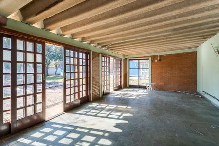 Casa à venda com 4 quartos, 310m² em Vila Nova Caledonia, São Paulo