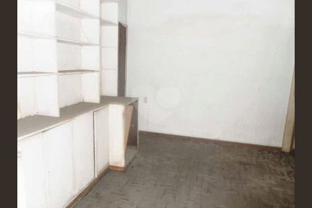 Casa à venda com 3 quartos, 321m² em Jardim Petropolis, São Paulo