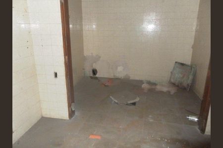 Casa à venda com 3 quartos, 321m² em Jardim Petropolis, São Paulo