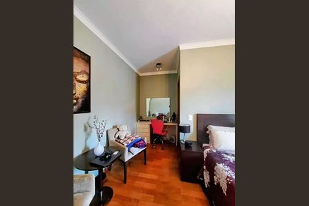 Casa à venda com 3 quartos, 251m² em Jardim do Mar, São Bernardo do Campo