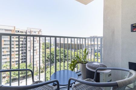 Apartamento para alugar com 28m², 1 quarto e sem vagaVaranda