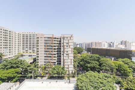 Apartamento para alugar com 28m², 1 quarto e sem vagaVaranda