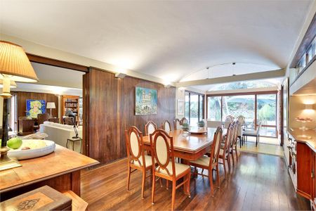 Casa à venda com 5 quartos, 509m² em Jardim Leonor, São Paulo