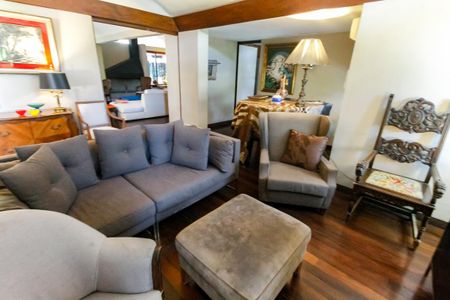 Casa à venda com 509m², 5 quartos e 6 vagasSala 2