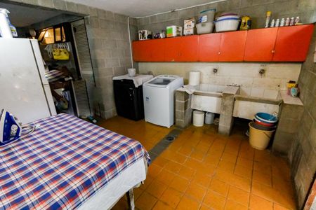 Casa à venda com 509m², 5 quartos e 6 vagasÁrea de Serviço