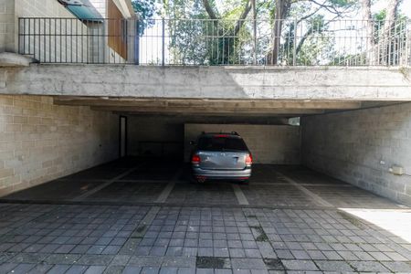 Casa à venda com 509m², 5 quartos e 6 vagasGaragem