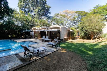 Casa à venda com 509m², 5 quartos e 6 vagasPiscina