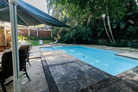 Casa à venda com 509m², 5 quartos e 6 vagasPiscina