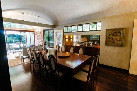 Casa à venda com 509m², 5 quartos e 6 vagasSala 3