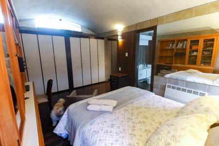 Casa à venda com 509m², 5 quartos e 6 vagasSuíte 3