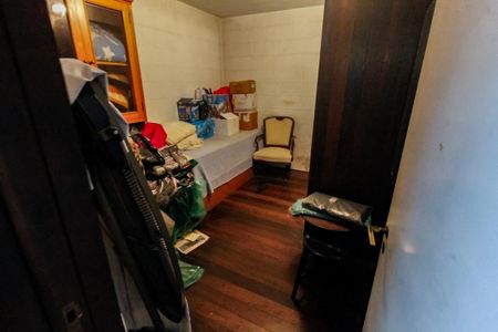 Casa à venda com 509m², 5 quartos e 6 vagasQuarto de Serviço 2