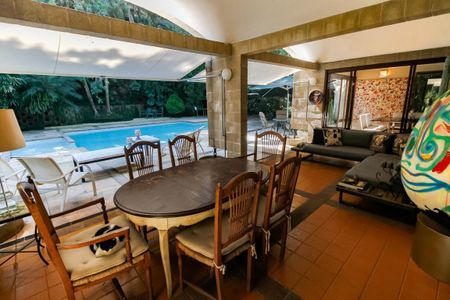 Casa à venda com 509m², 5 quartos e 6 vagasÁrea Lazer