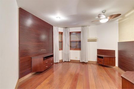 Casa à venda com 5 quartos, 742m² em Jardim dos Estados, São Paulo