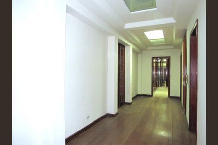 Casa à venda com 598m², 3 quartos e 6 vagas