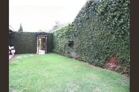 Casa à venda com 598m², 3 quartos e 6 vagas