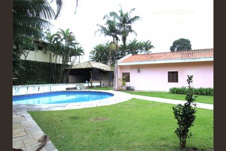 Casa à venda com 598m², 3 quartos e 6 vagas