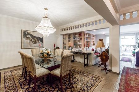 Casa à venda com 5 quartos, 728m² em Santo Amaro, São Paulo