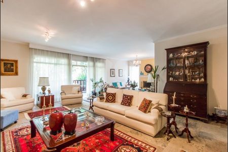 Casa à venda com 5 quartos, 728m² em Santo Amaro, São Paulo