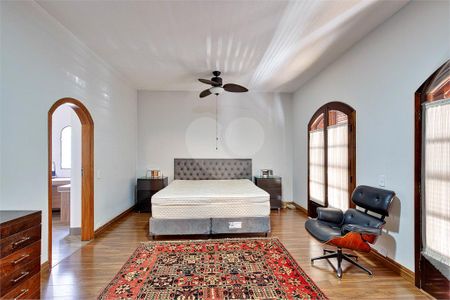 Casa à venda com 4 quartos, 678m² em Santo Amaro, São Paulo