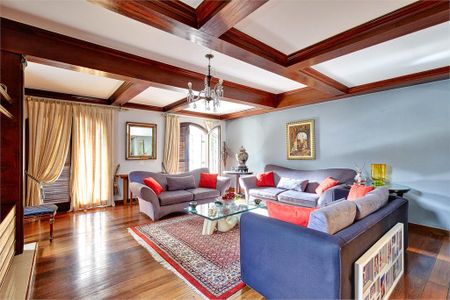 Casa à venda com 4 quartos, 678m² em Santo Amaro, São Paulo