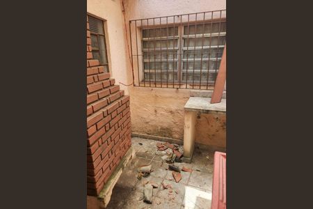 Casa à venda com 140m², 2 quartos e 3 vagas