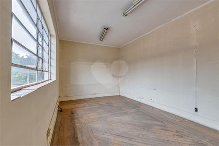 Casa à venda com 620m², 3 quartos e 5 vagas