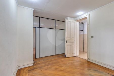 Casa à venda com 3 quartos, 620m² em Campo Belo, São Paulo