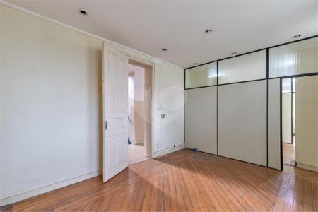 Casa à venda com 620m², 3 quartos e 5 vagas