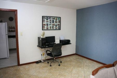 Casa à venda com 1 quarto, 150m² em Itaipu, Niterói