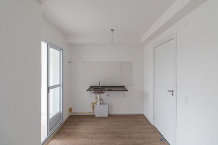 Apartamento à venda com 35m², 2 quartos e sem vagaSala e Cozinha 