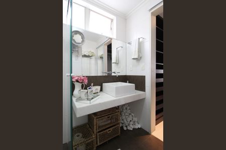 Apartamento para alugar com 99m², 2 quartos e 1 vagaBanheiro da Suíte