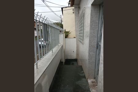 Casa para alugar com 66m², 2 quartos e sem vagaÁrea comum