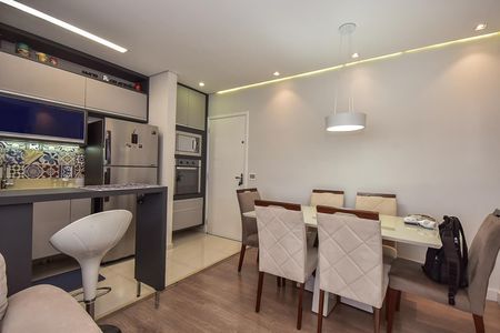 Apartamento para alugar com 62m², 2 quartos e 1 vagaSala 
