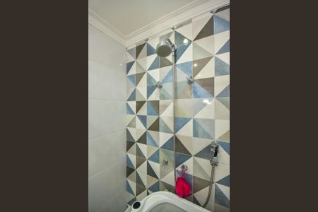 Apartamento para alugar com 62m², 2 quartos e 1 vagaChuveiro do Banheiro