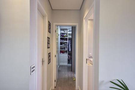 Corredor de apartamento à venda com 2 quartos, 62m² em Fazenda Morumbi, São Paulo