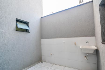 Apartamento para alugar com 56m², 2 quartos e 1 vagaÁrea de Serviço