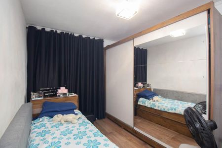 Casa para alugar com 100m², 2 quartos e 2 vagasQuarto 2