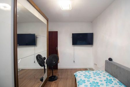 Casa para alugar com 100m², 2 quartos e 2 vagasQuarto 2