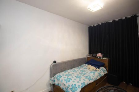 Casa para alugar com 100m², 2 quartos e 2 vagasQuarto 2