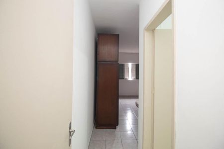 Casa para alugar com 300m², 4 quartos e 2 vagasCorredor