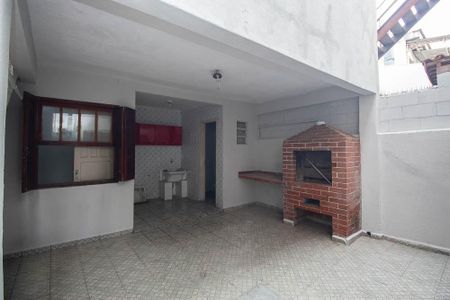 Casa para alugar com 300m², 4 quartos e 2 vagasQuintal / Churrasqueira