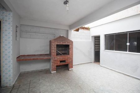 Casa para alugar com 300m², 4 quartos e 2 vagasQuintal / Churrasqueira
