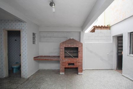 Casa para alugar com 300m², 4 quartos e 2 vagasQuintal / Churrasqueira