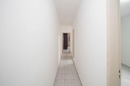 Casa para alugar com 300m², 4 quartos e 2 vagasCorredor