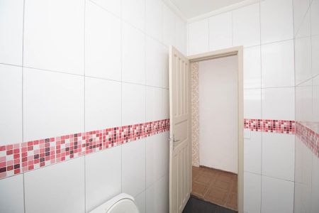 Casa para alugar com 300m², 4 quartos e 2 vagasBanheiro 3