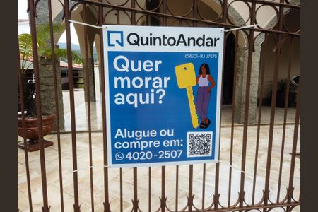 Casa à venda com 351m², 5 quartos e 4 vagasPlaquinha