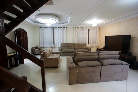 Casa à venda com 351m², 5 quartos e 4 vagasSala de Estar