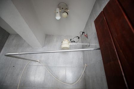 Casa à venda com 351m², 5 quartos e 4 vagasBanheiro de Serviço