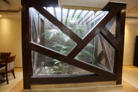 Casa à venda com 351m², 5 quartos e 4 vagasJardim de inverno